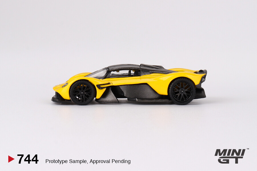 Mini GT 1/64 Aston Martin Valkyrie Sunburst Yellow MGT00744 - Thumbnail