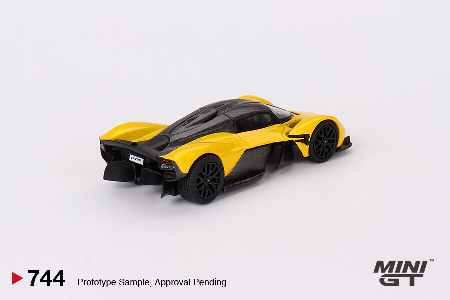 Mini GT 1/64 Aston Martin Valkyrie Sunburst Yellow MGT00744 - Thumbnail
