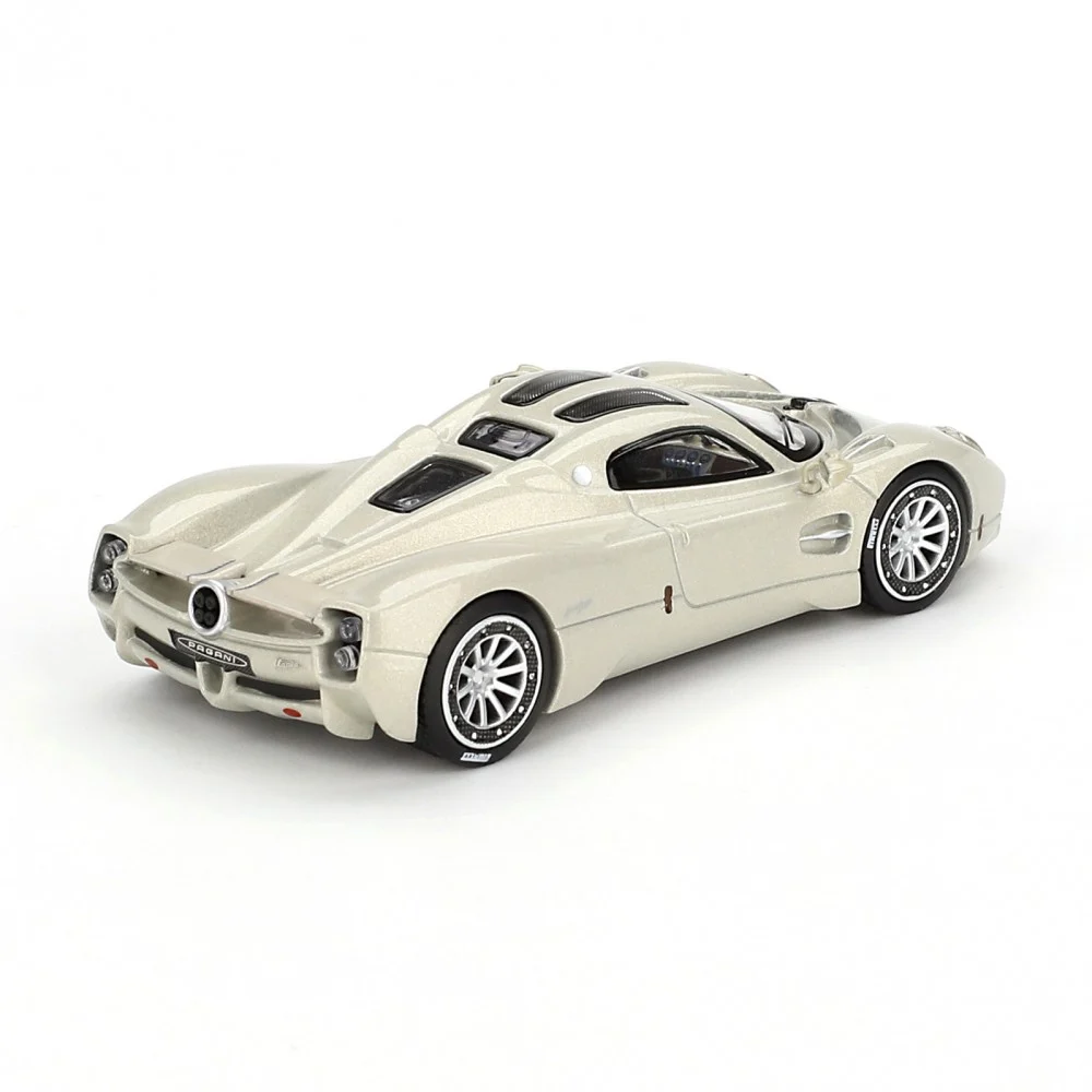 (ÖN SATIŞ) Mini GT 1/64 BBR Pagani Utopia Presentation Grigio Rinascimento BBRDIE6430