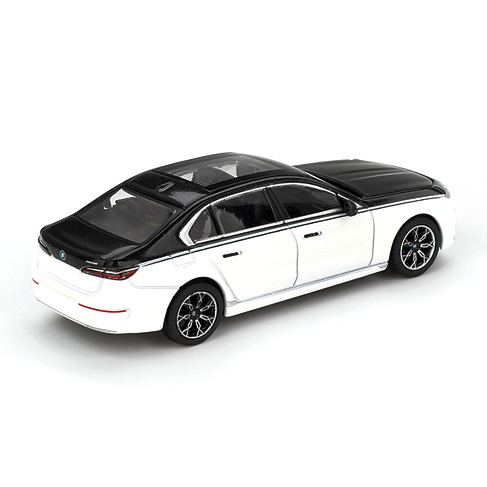 (ÖN SATIŞ) Mini GT 1/64 BMW i7 xDrive60 Alpine White / Black Sapphire - Blister Paket MGT00959-BL - Thumbnail