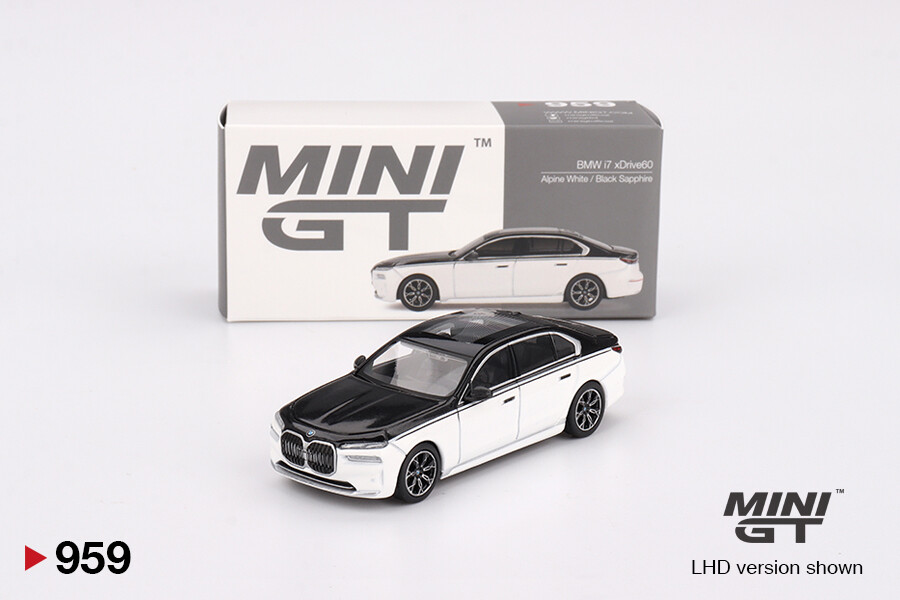 (ÖN SATIŞ) Mini GT 1/64 BMW i7 xDrive60 Alpine White / Black Sapphire MGT00959 - Thumbnail