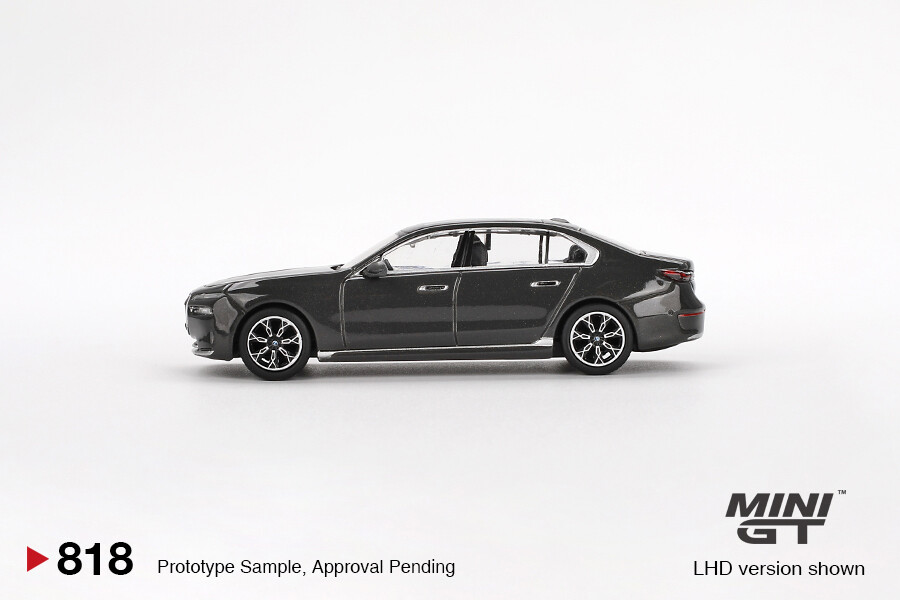 Mini GT 1/64 BMW i7 xDrive60 Dravit Grey MGT00818 - Thumbnail