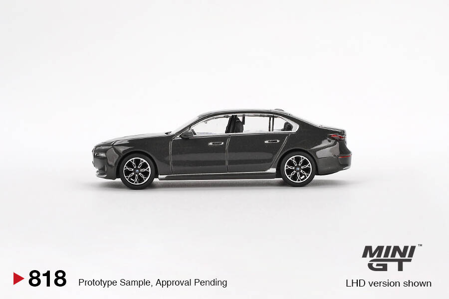 Mini GT 1/64 BMW i7 xDrive60 Dravit Grey MGT00818