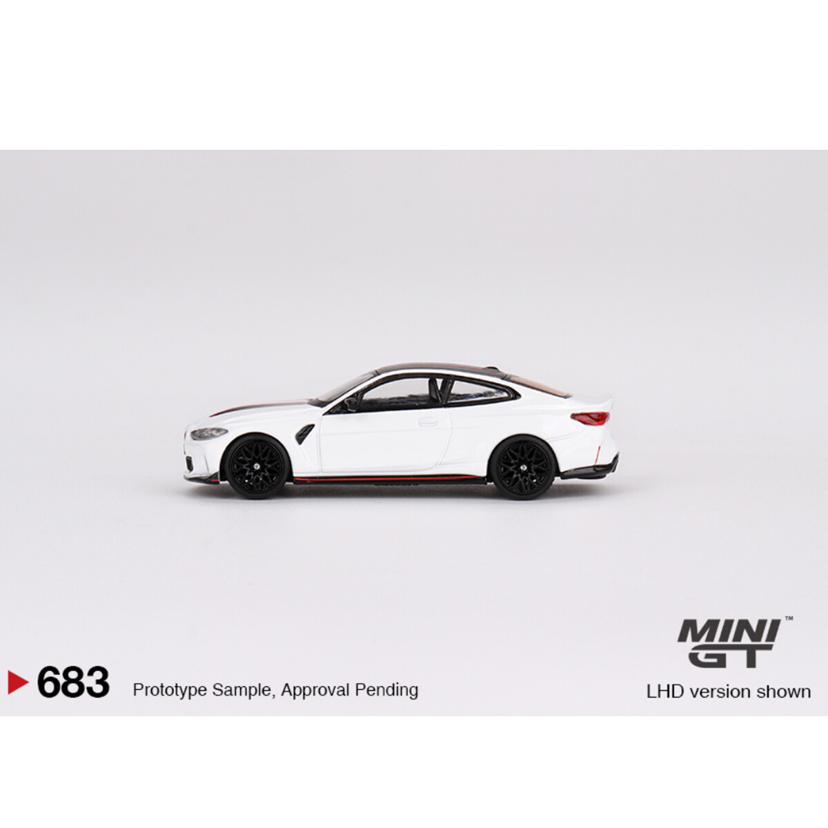 Mini GT 1/64 BMW M4 CSL Alpine White MGT00683 - Thumbnail