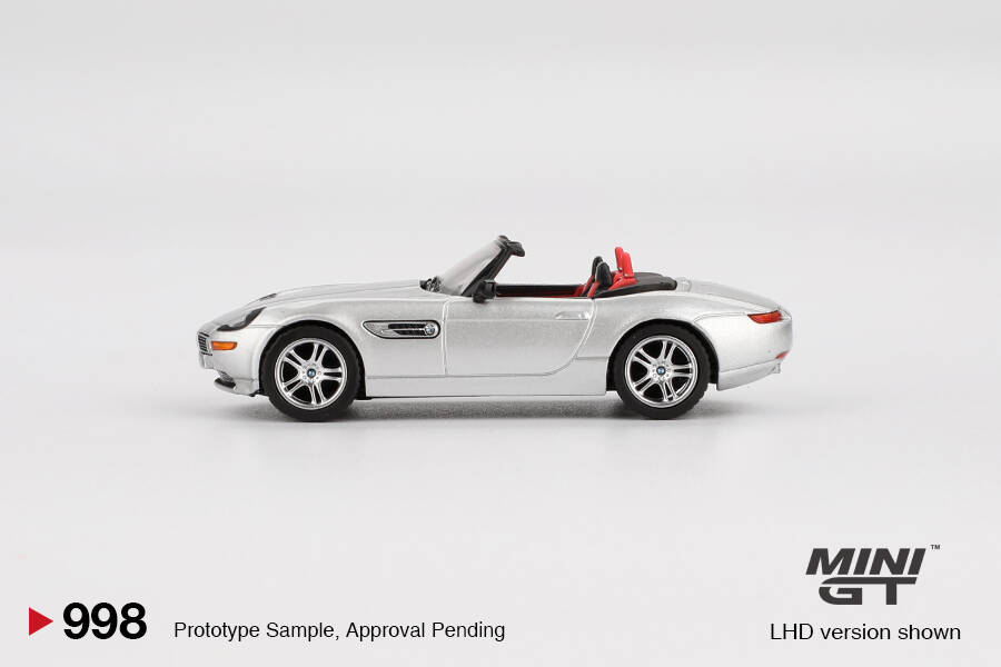(ÖN SATIŞ) Mini GT 1/64 BMW Z8 Silver MGT00998