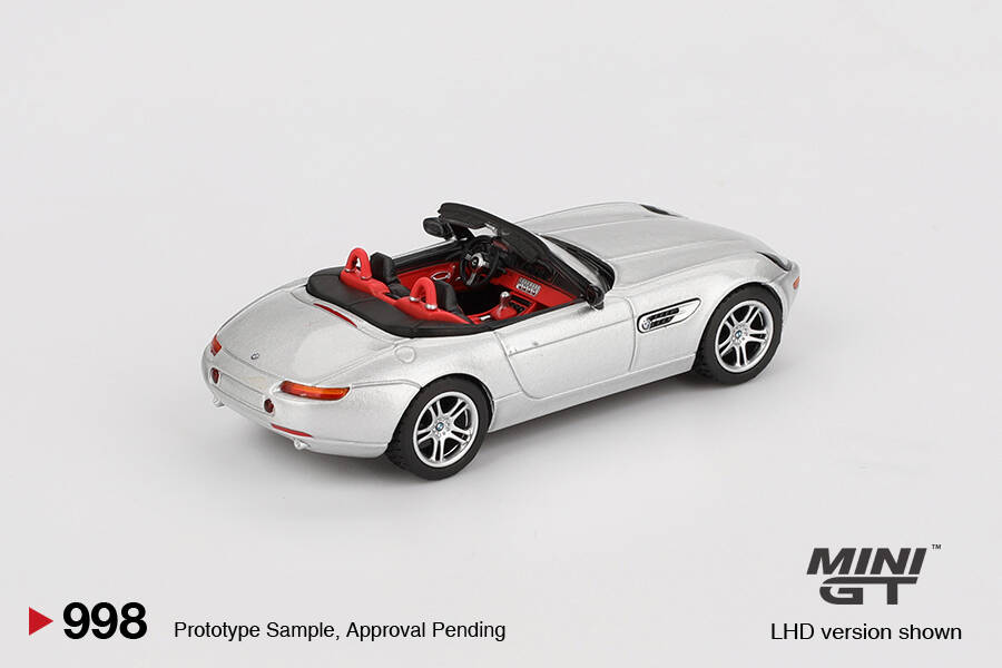 (ÖN SATIŞ) Mini GT 1/64 BMW Z8 Silver MGT00998