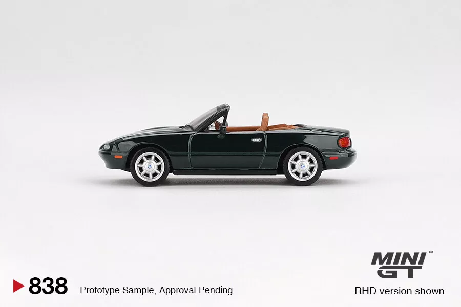 Mini GT 1/64 Eunos Roadster V-Special MGT00838