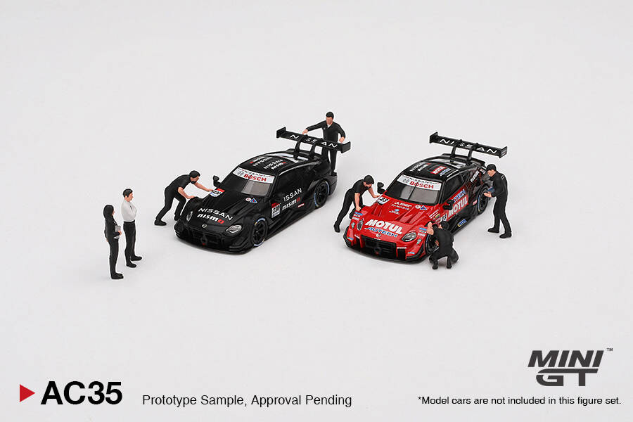 Mini GT 1/64 Figurine: NISMO Technician Team MGTAC35