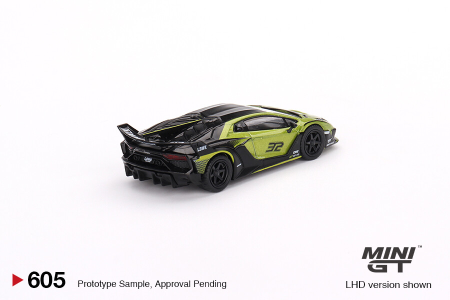 Mini GT 1/64 Lamborghini LB-Silhouette WORKS Aventador GT EVO Lime MGT00605 - Thumbnail