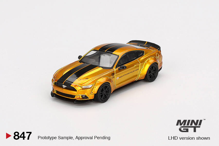 (ÖN SATIŞ) Mini GT 1/64 LB-WORKS FORD MUSTANG LB Gold - Blister Paket MGT00847-BL