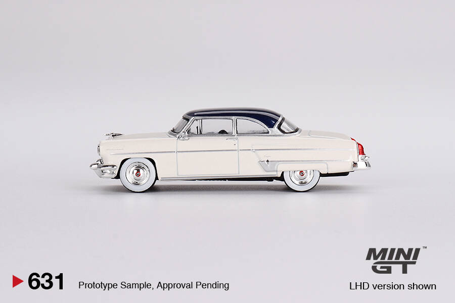 Mini GT 1/64 Lincoln Capri 1954 Arctic White / Atlantic Blue MGT00631