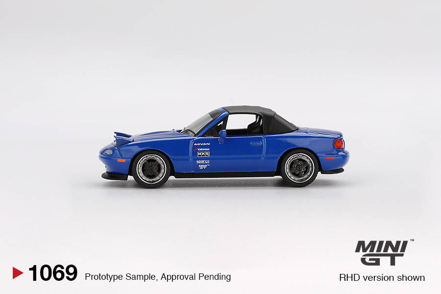 (ÖN SATIŞ) Mini GT 1/64 Mazda Miata MX-5 (NA) Tuned Version Dark Blue MGT01069