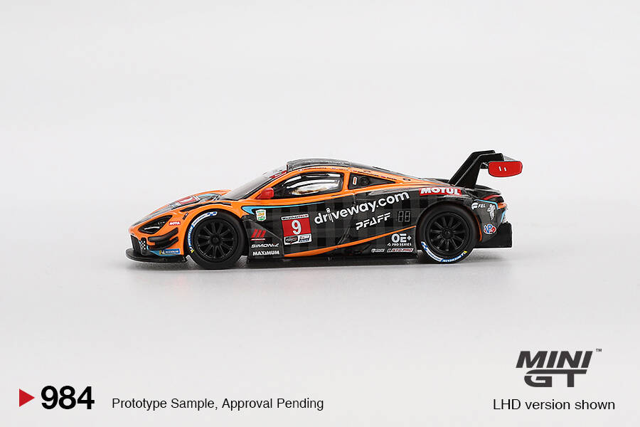 (ÖN SATIŞ) Mini GT 1/64 McLaren 720S GT3 Evo Pfaff Motorsports 2024 IMSA Daytona 24 Hrs MGT00984