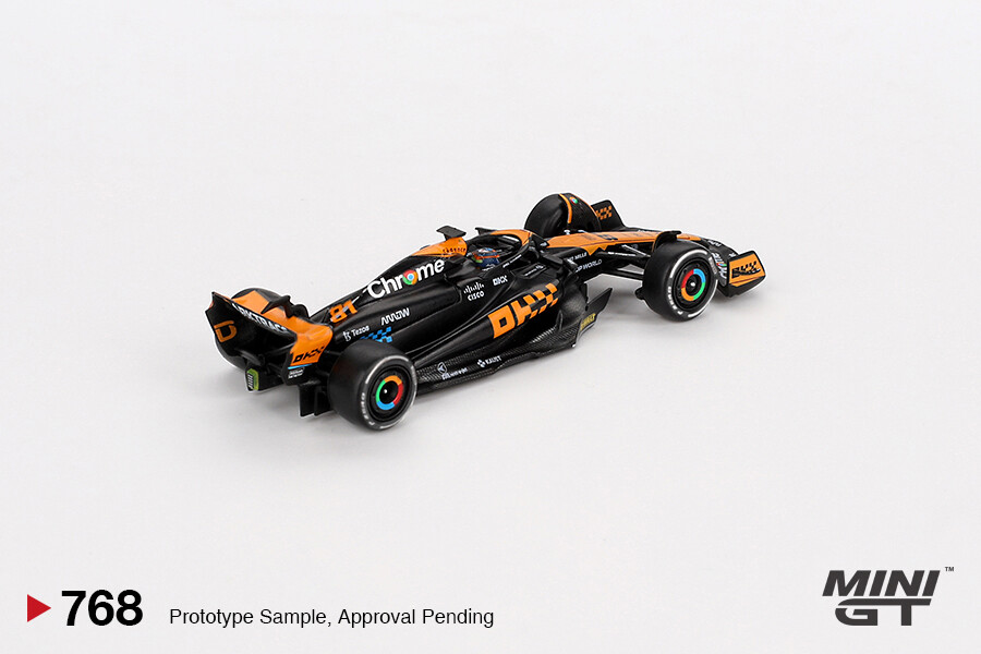 (ÖN SATIŞ) Mini GT 1/64 McLaren MCL60 Oscar Piastri 2023 F1 2023 Japanese GP 3rd Place MGT00768 - Thumbnail