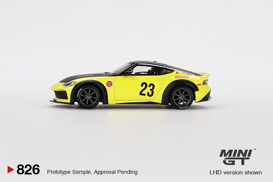 (ÖN SATIŞ) Mini GT 1/64 Nissan Z LB NATION WORKS Ikazuchi Yellow MGT00826 - Thumbnail