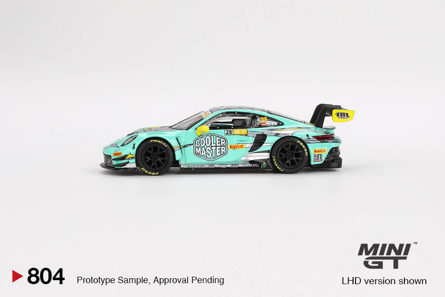 Mini GT 1/64 Porsche 911 GT3 R HubAuto Racing 2023 FIA GT World Cup 70th Macau Grand Prix MGT00804