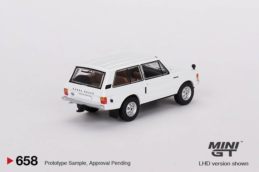 Mini GT 1/64 Range Rover Davos White MGT00658