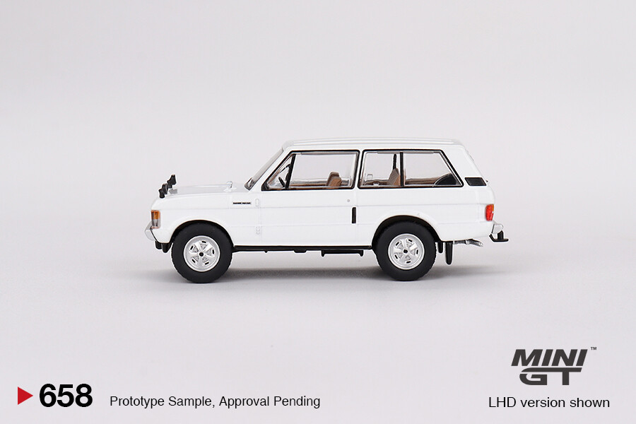 Mini GT 1/64 Range Rover Davos White MGT00658 - Thumbnail
