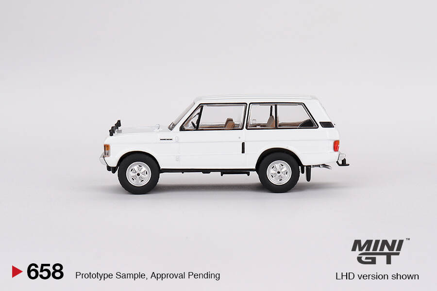 Mini GT 1/64 Range Rover Davos White MGT00658