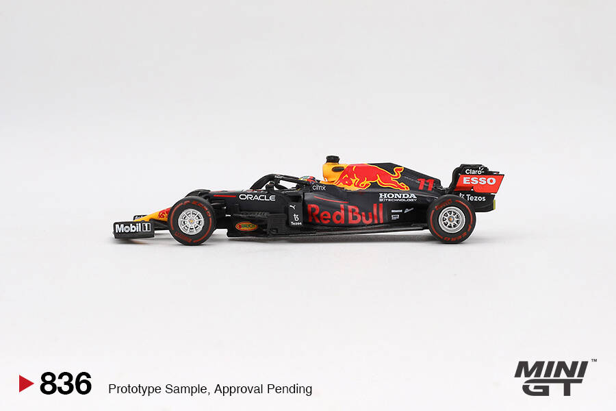 (ÖN SATIŞ) Mini GT 1/64 Red Bull RB16B Sergio Pérez 2021 Azerbaijan Grand Prix Winner - Blister Paket MGT00836-BL