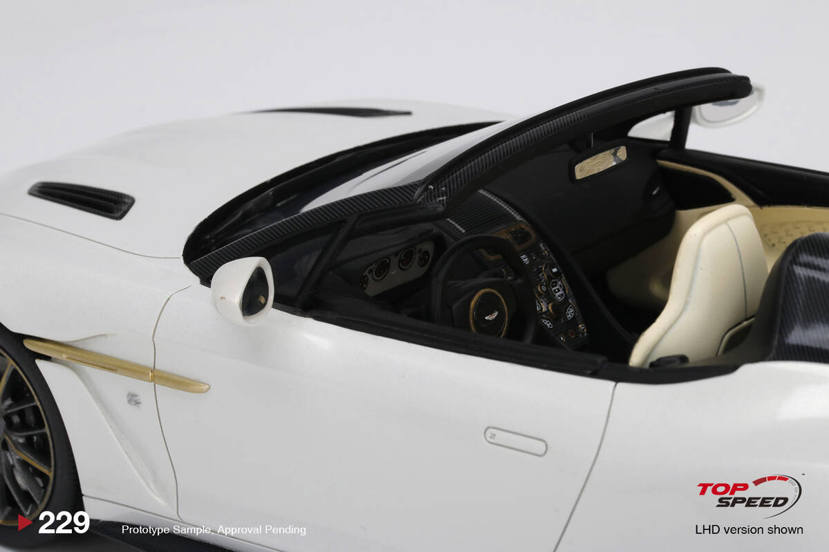 TopSpeed 1/18 Aston Martin Vanquish Zagato Speedster Escaping White TS0229