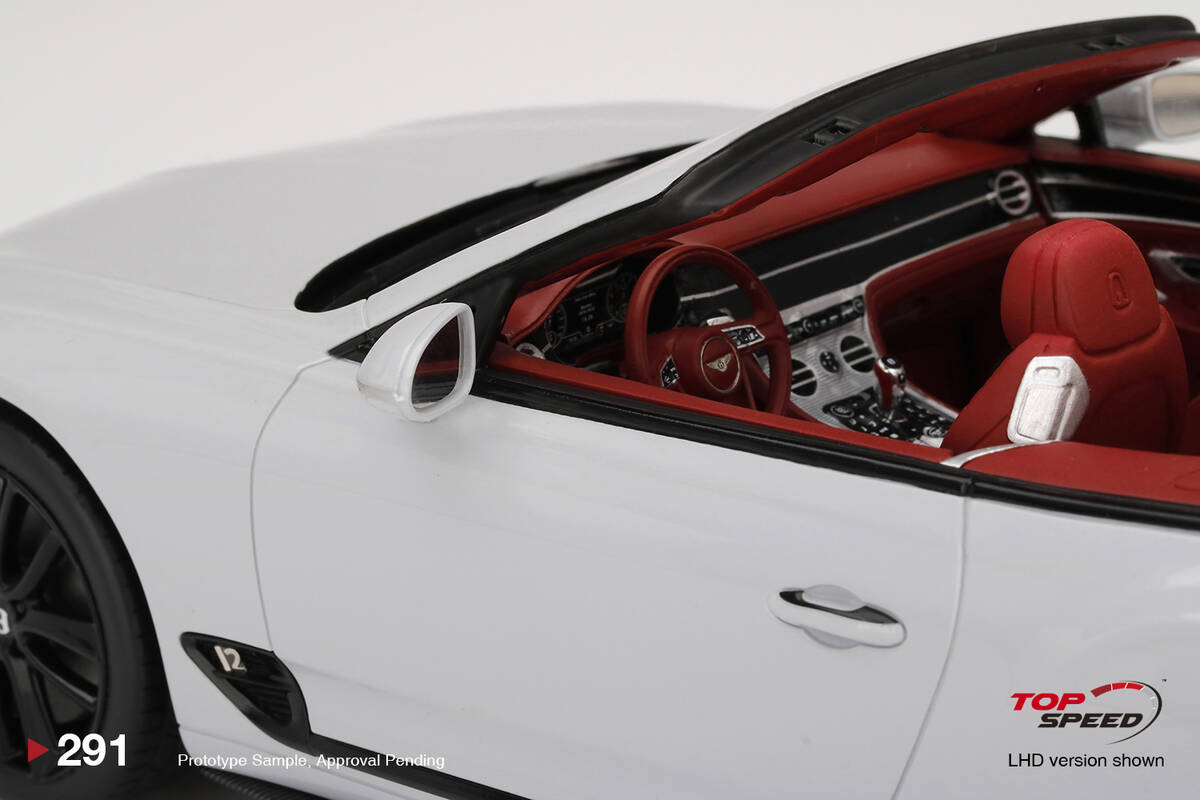 TopSpeed 1/18 Bentley Continental GT Convertible Ice TS0291