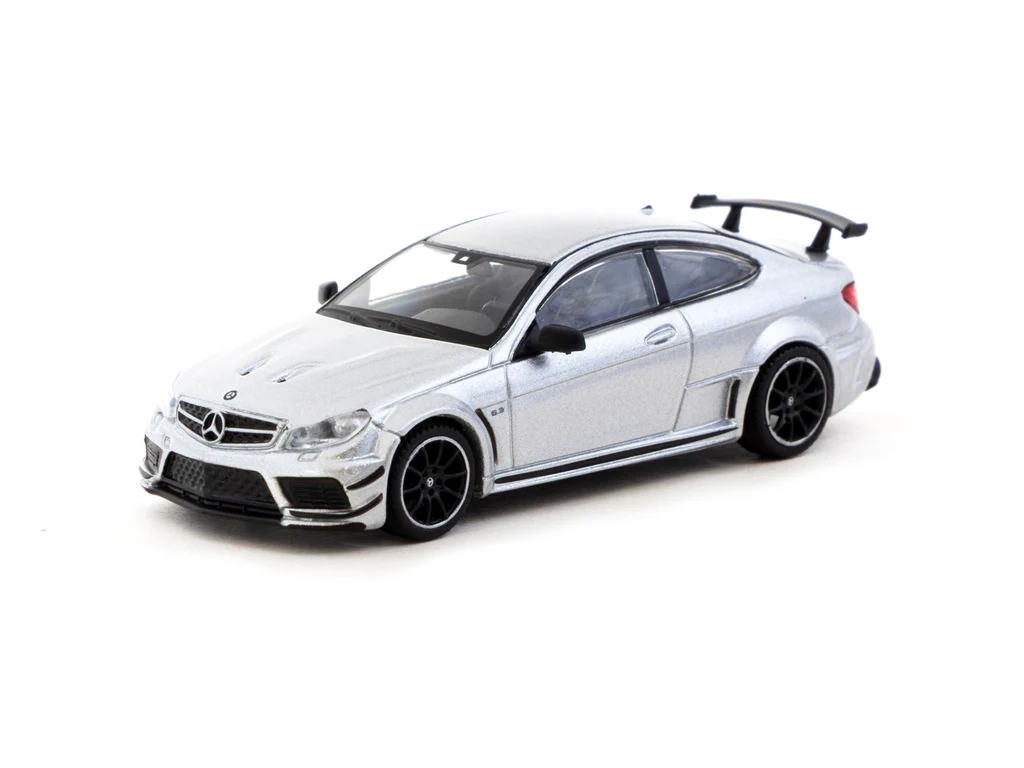 Tarmac Works - Tarmac Works 1/64 Mercedes-Benz C 63 AMG Coupé Black Series Silver Metallic - GLOBAL64 T64G-009-SL Tarmac Works - Tarmac Works 1/64 Mercedes-Benz C 63 AMG Coupé Black Series Silver Metallic - GLOBAL64 T64G-009-SL