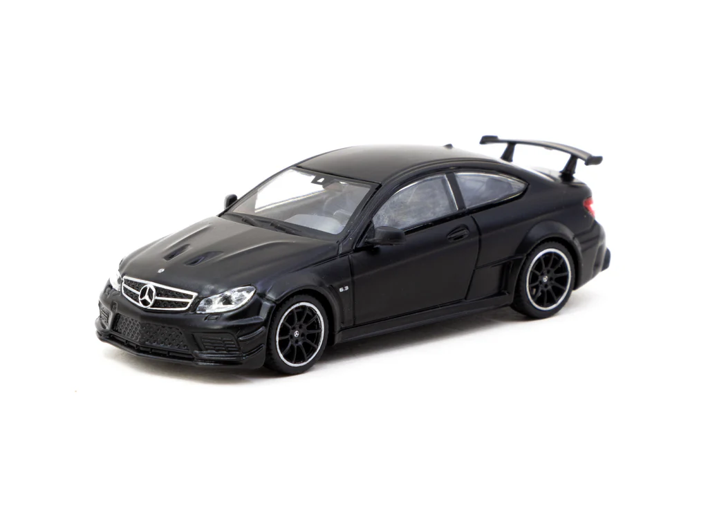 Tarmac Works 1/64 Mercedes-Benz C 63 AMG Coupé Black Series Matte Black - GLOBAL64 T64G-009-MB