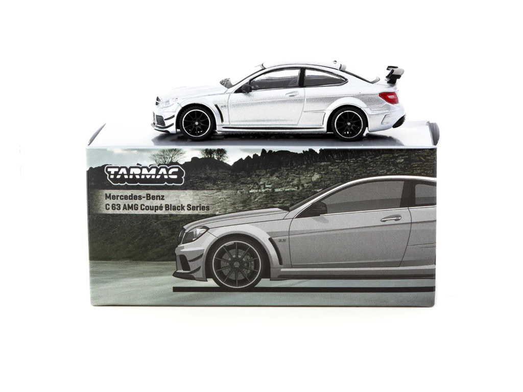 Tarmac Works 1/64 Mercedes-Benz C 63 AMG Coupé Black Series Silver Metallic - GLOBAL64 T64G-009-SL