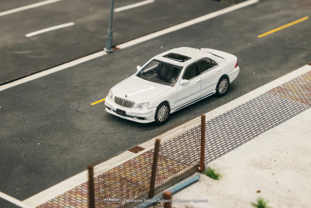 Tarmac Works 1/64 Mercedes-Benz S-Class Wald Alabaster White - Lamley Special Edition - GLOBAL64T64G-072-WH - Thumbnail