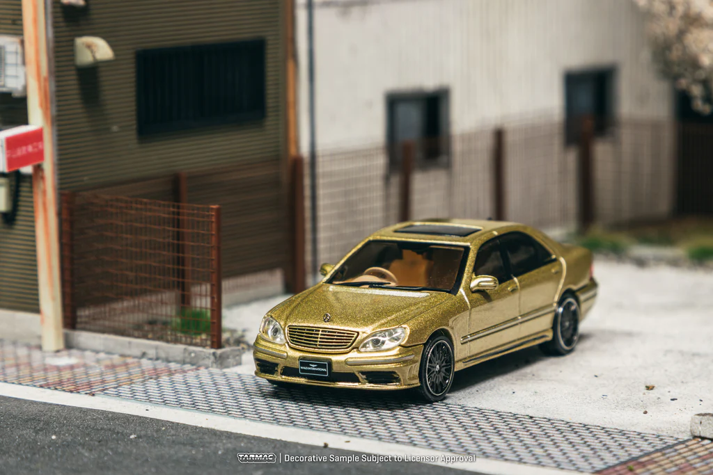 Tarmac Works 1/64 Mercedes-Benz S-Class Wald GOLD - CLDC Special Edition - GLOBAL64 T64G-072-GO