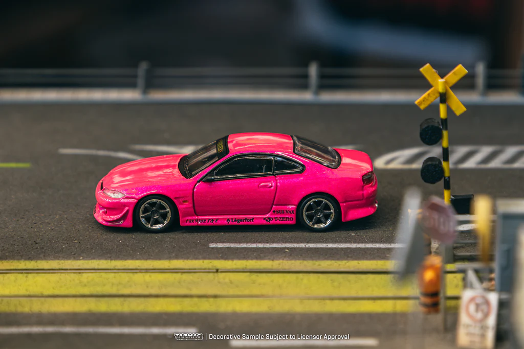 Tarmac Works 1/64 VERTEX Nissan Silvia S15 Pink Metallic - GLOBAL64 T64G-023-PI