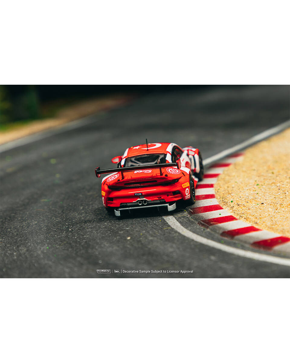Tarmac Works X Diecast Turkey Porsche 911 GT3 R / FIA Motorsport Games GT Sprint 2024 Winner / Ayhancan Güven (Exclusive)